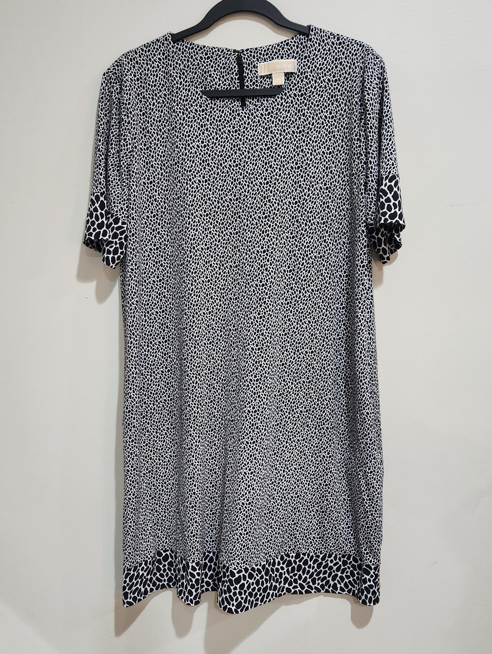 Michael Khors Black & White Animal Print Short Sleeve Shift Dress Size: XXL